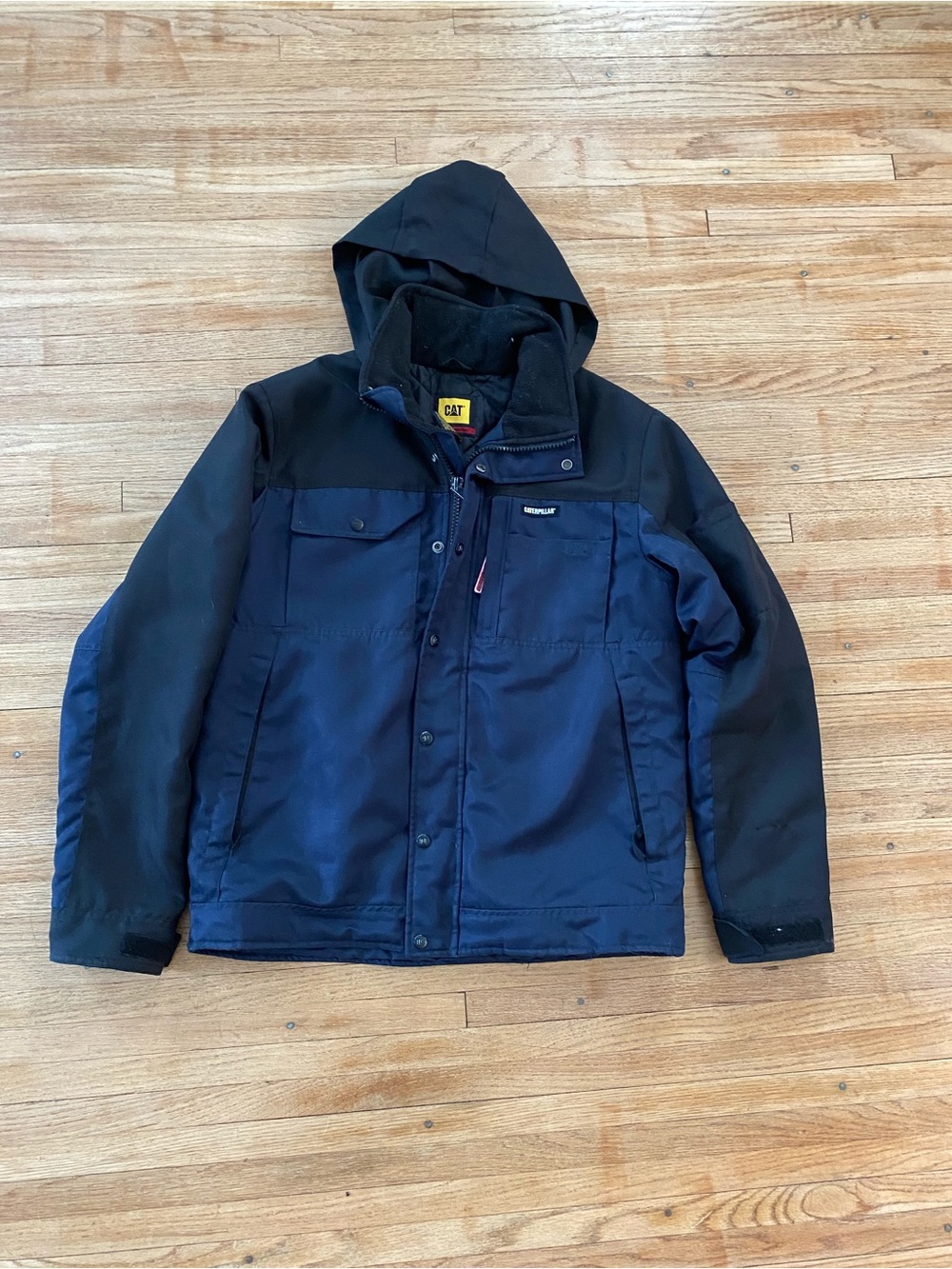 Caterpillar Men M Coat Full Zip Button Closure Quilted Interior